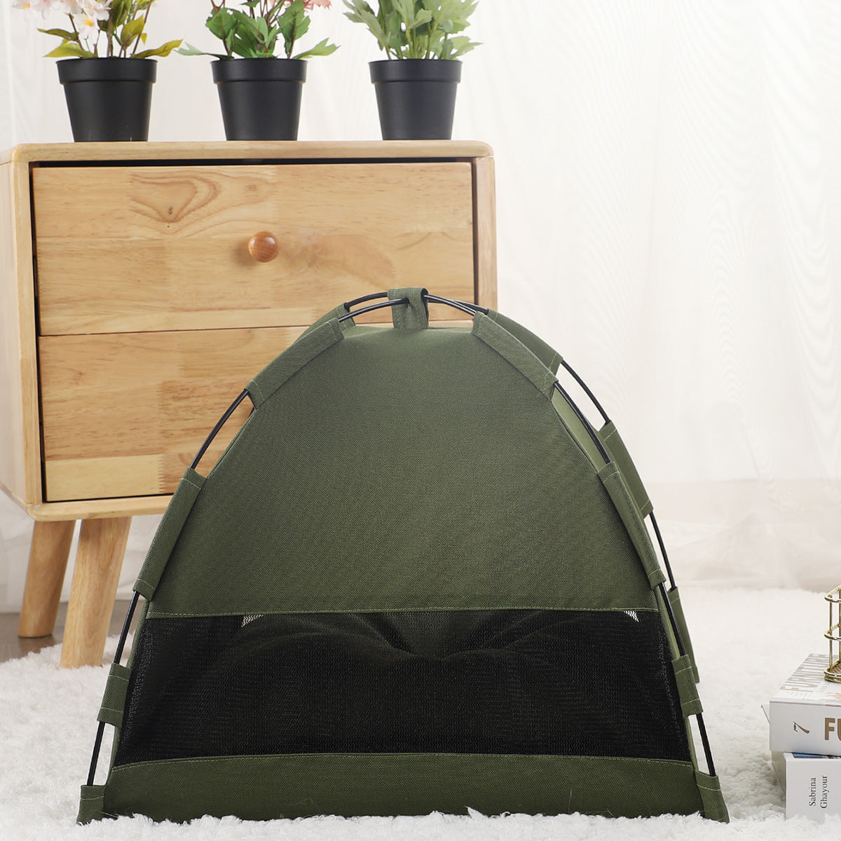 Cooling tent With Cushion